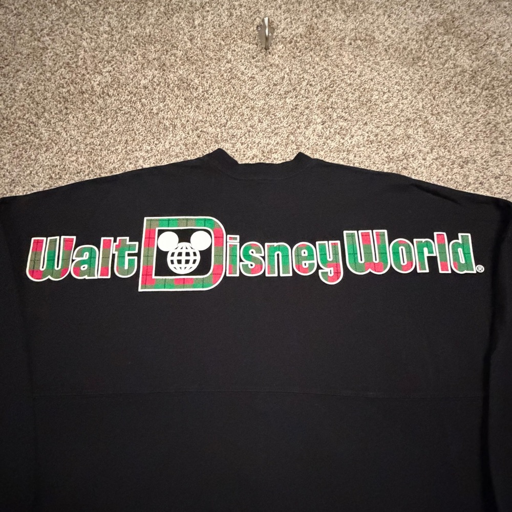 Disney Parks Spirit Jersey Black XL Mickey Globe Est. 1971 - Picture 5 of 5